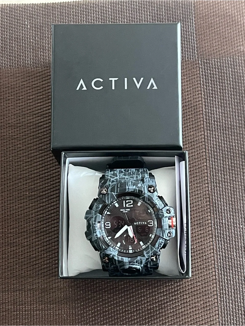 Activa Decus X Invicta Analog Digital Men's Watch - 49mm. Camouflage. Black, new